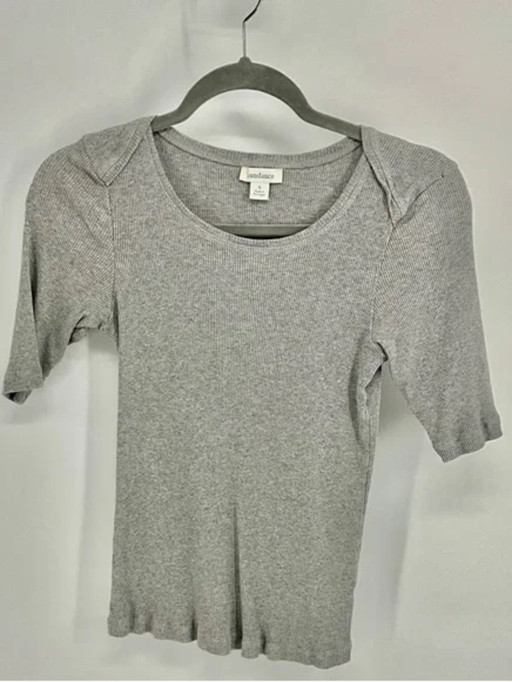 Sundance Heather Gray Ribbed Short Sleeve Scoop Neck Top
